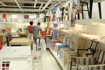 IKEA intră pe piaţa asigurărilor
